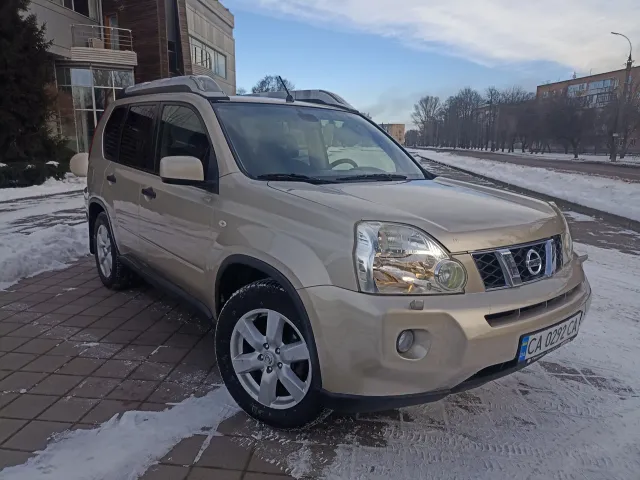 Nissan X-Trail - фото 1