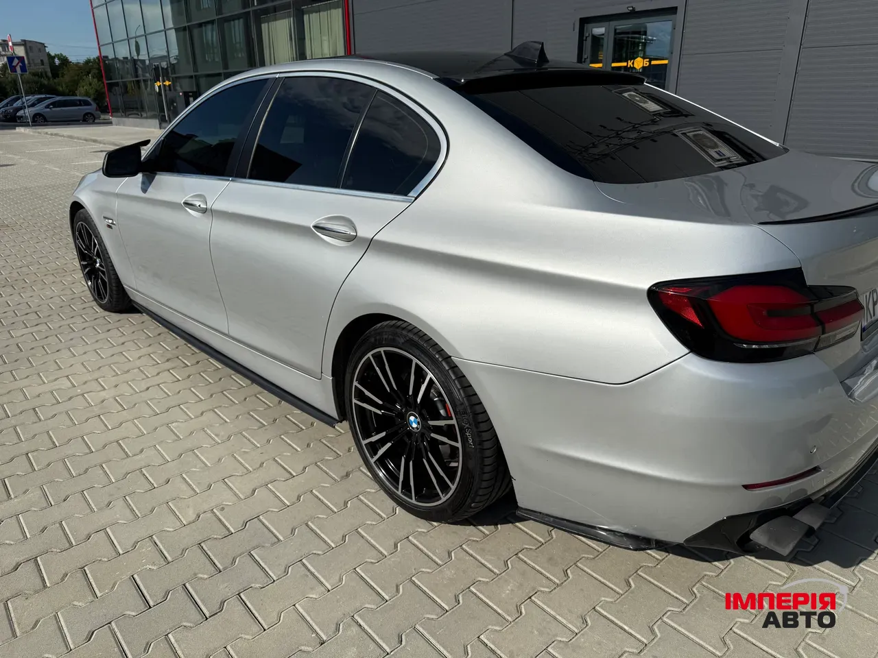 BMW 5 серії - фото 5