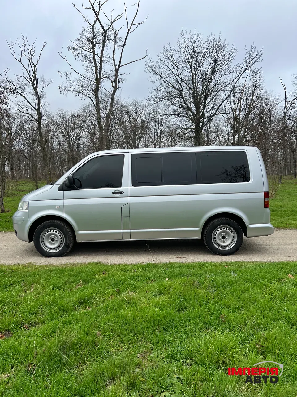 Volkswagen Caravelle - фото 2