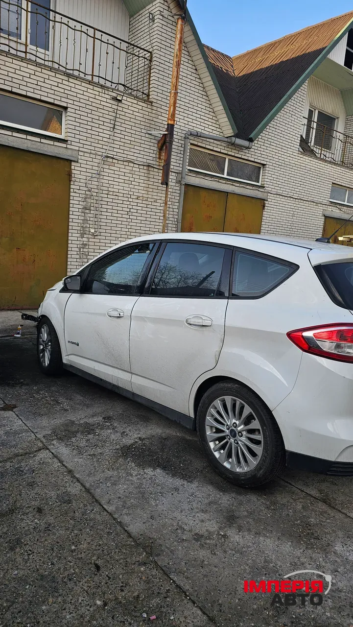 Ford C-MAX - фото 6