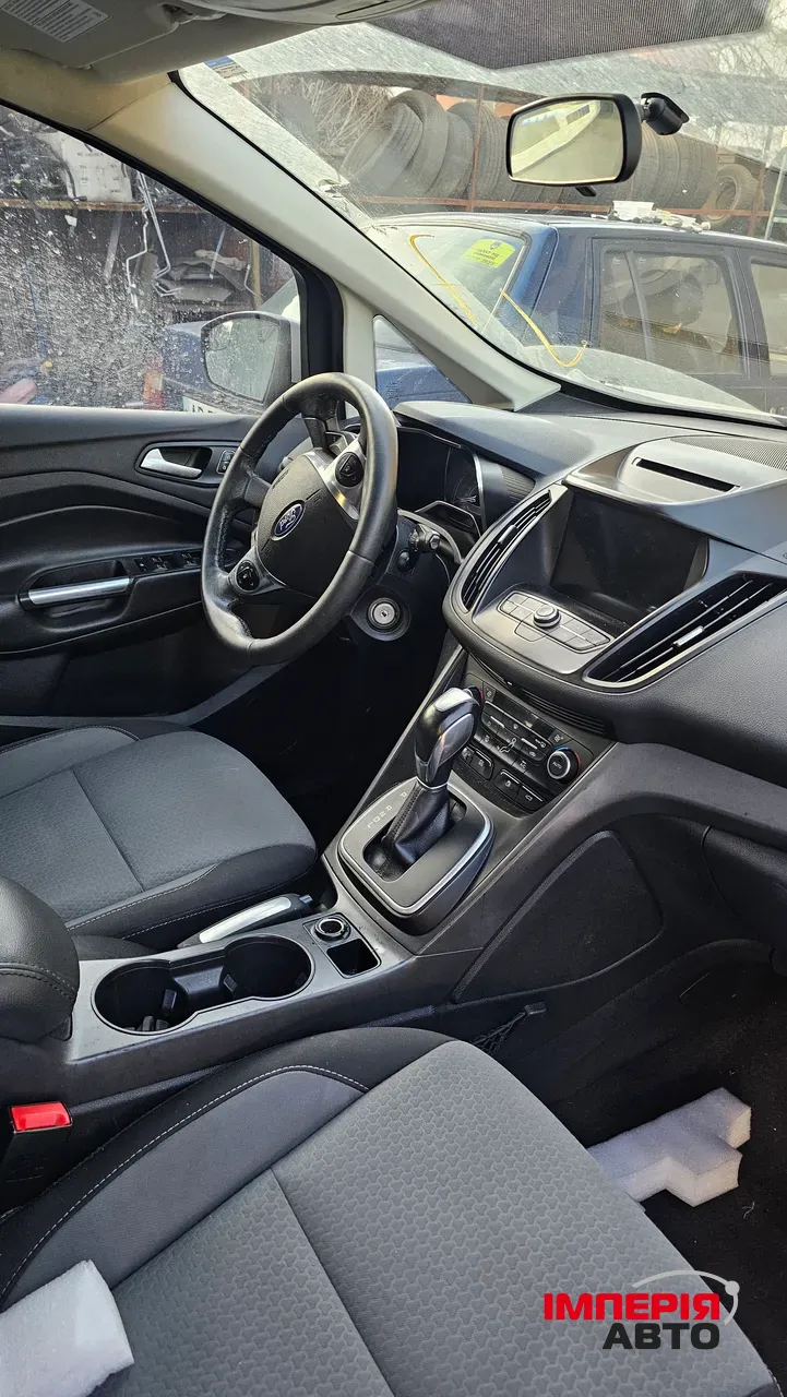 Ford C-MAX - фото 1