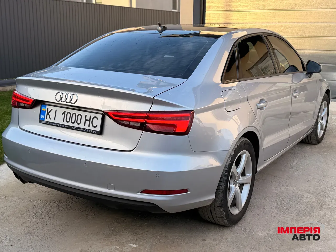 Audi A3 - фото 8