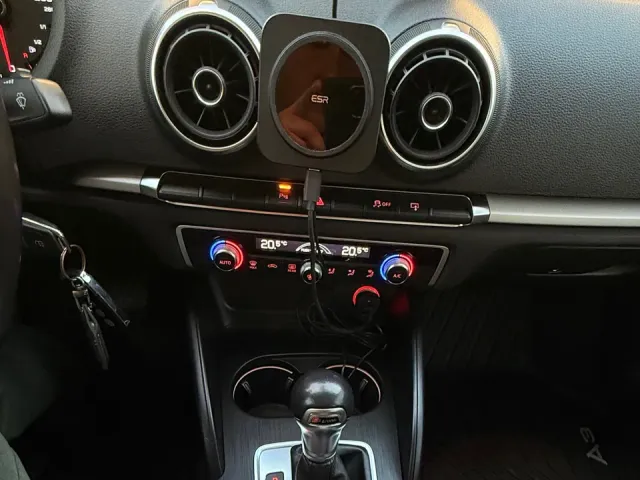 Audi A3 - фото 3