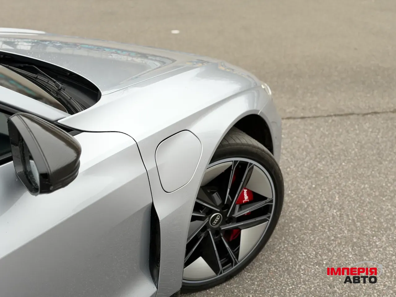 Audi RS e-tron GT - фото 10