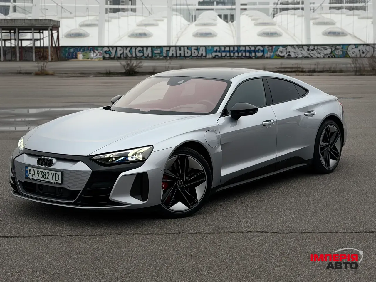 Audi RS e-tron GT - фото 1