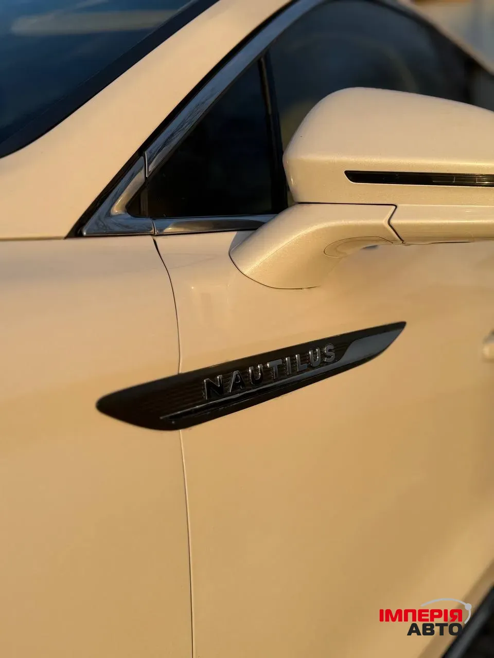 Lincoln Nautilus - фото 16
