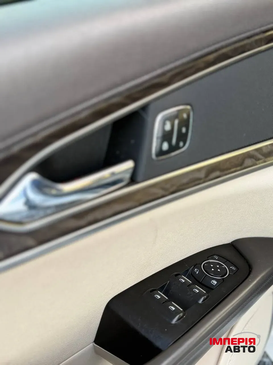 Lincoln Nautilus - фото 10