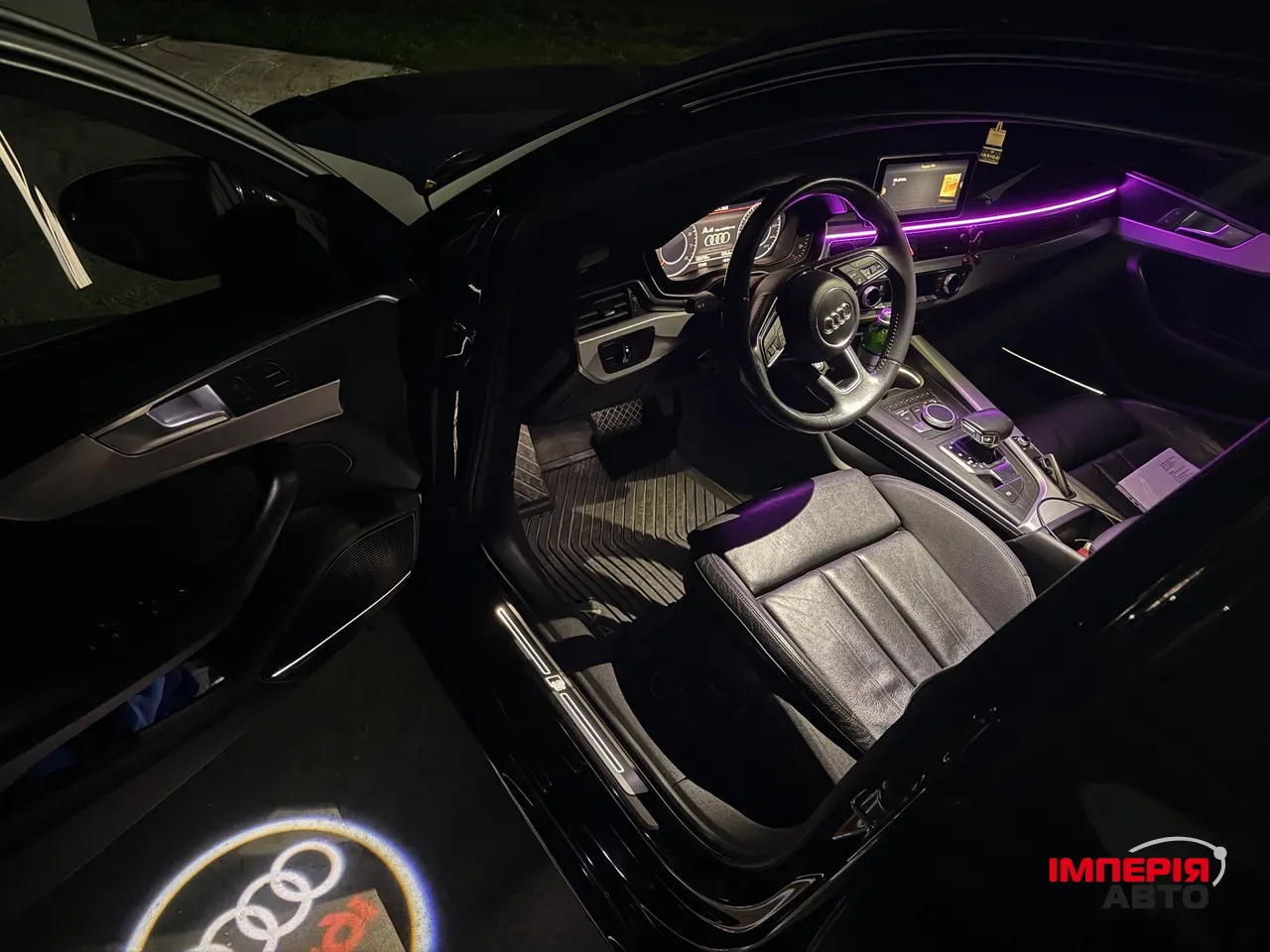 Audi A4 - фото 12