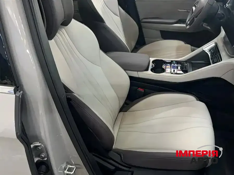 BYD Song Plus - фото 9