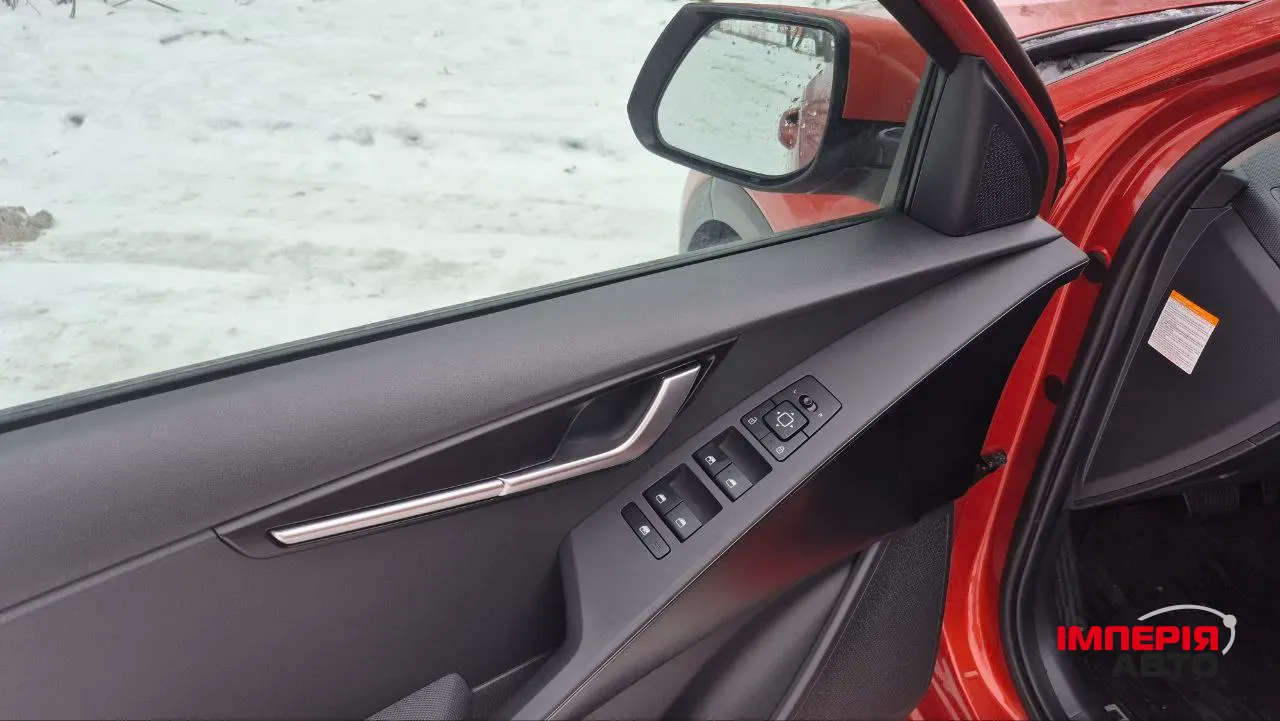 Kia Niro - фото 12