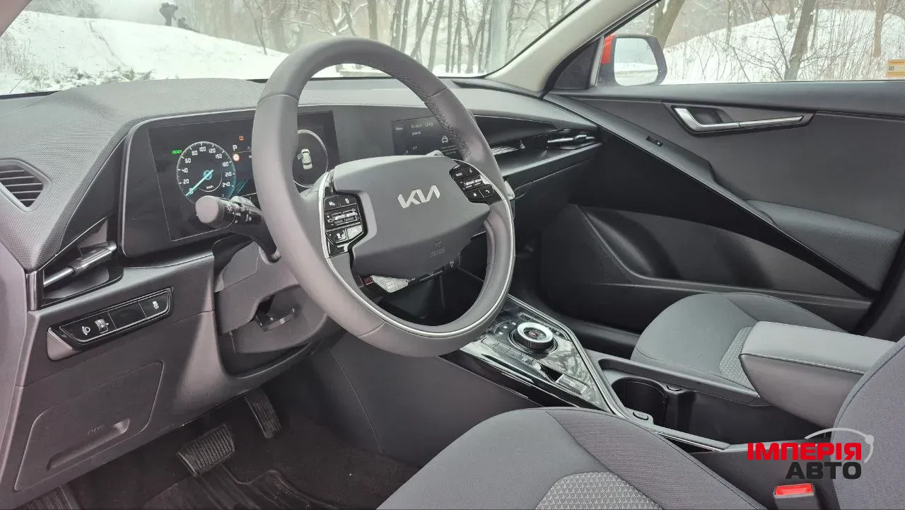 Kia Niro - фото 13