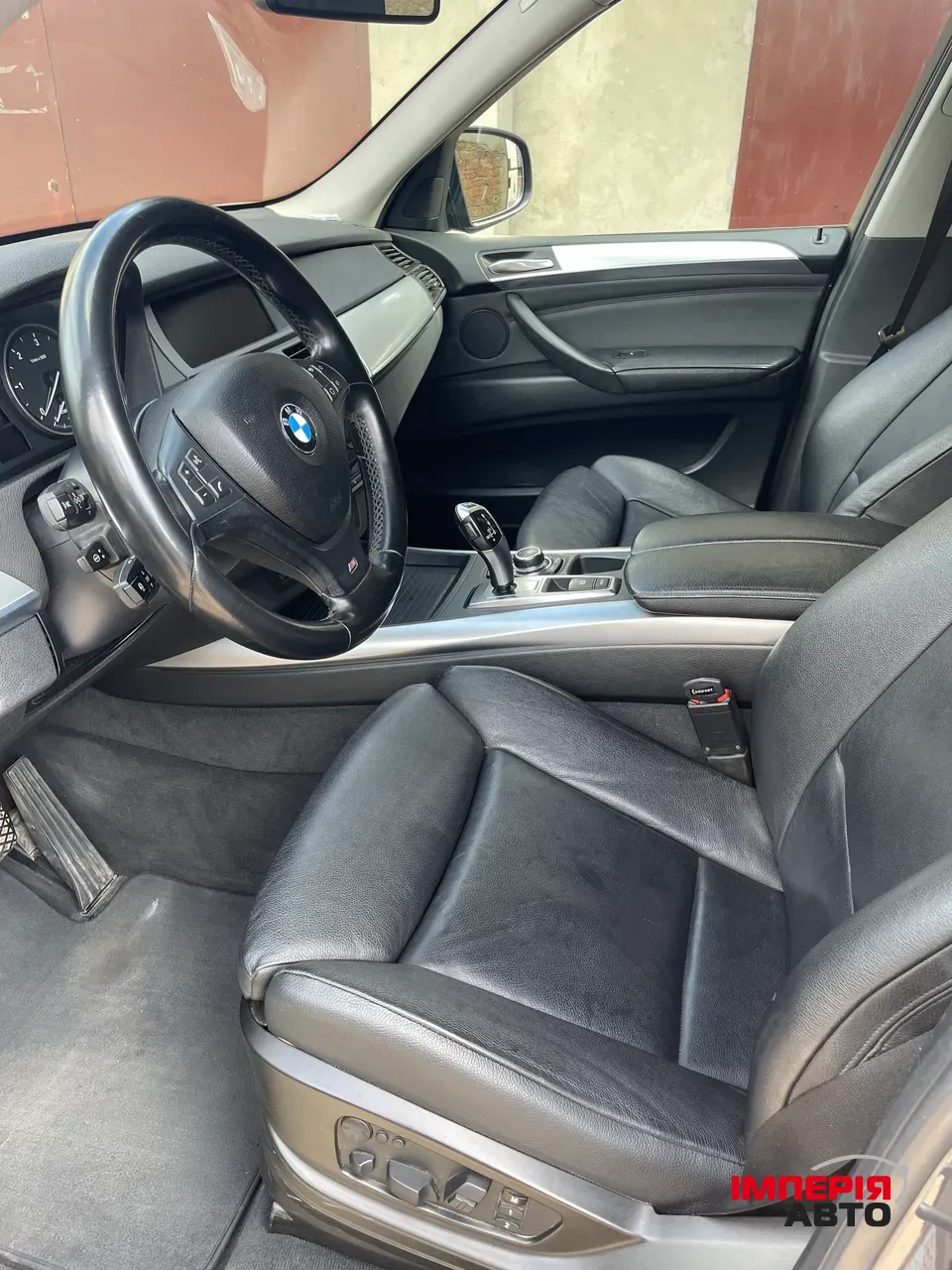BMW X5 - фото 24