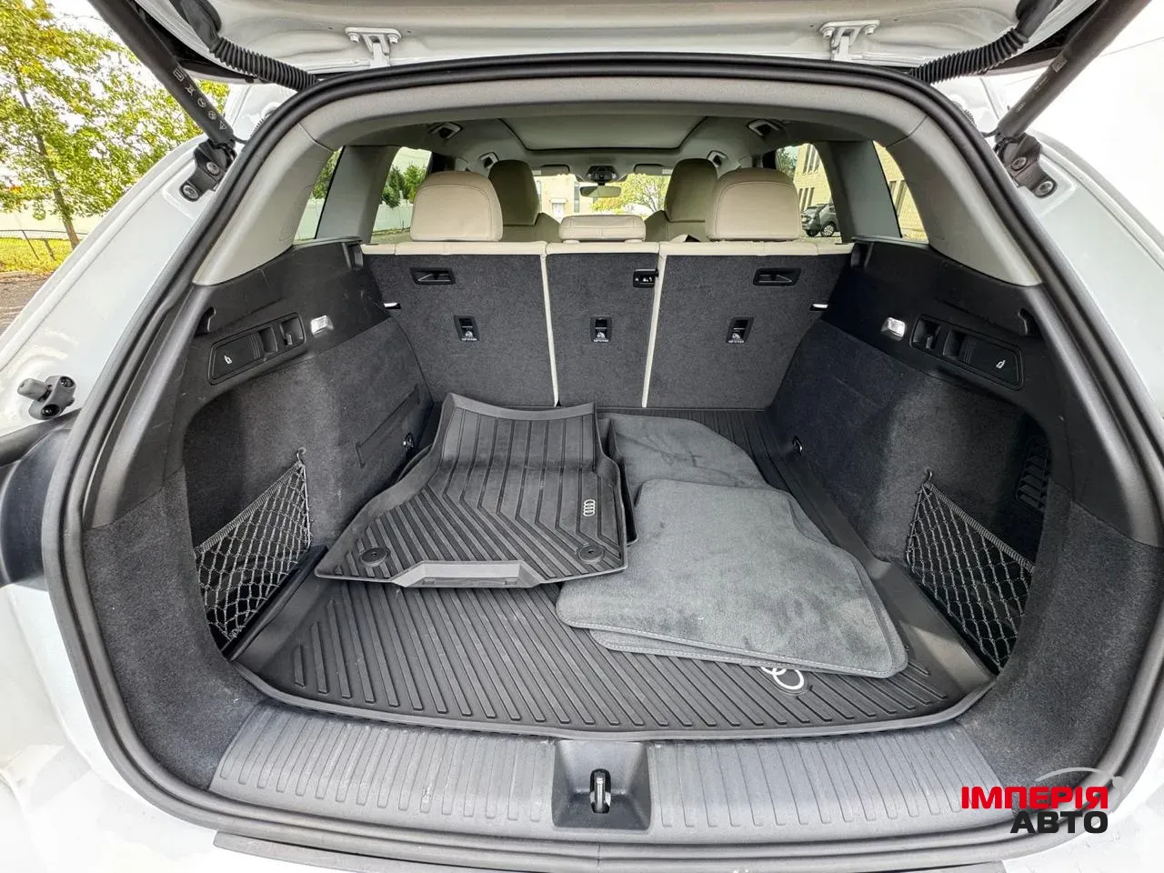 Audi Q6 - фото 9