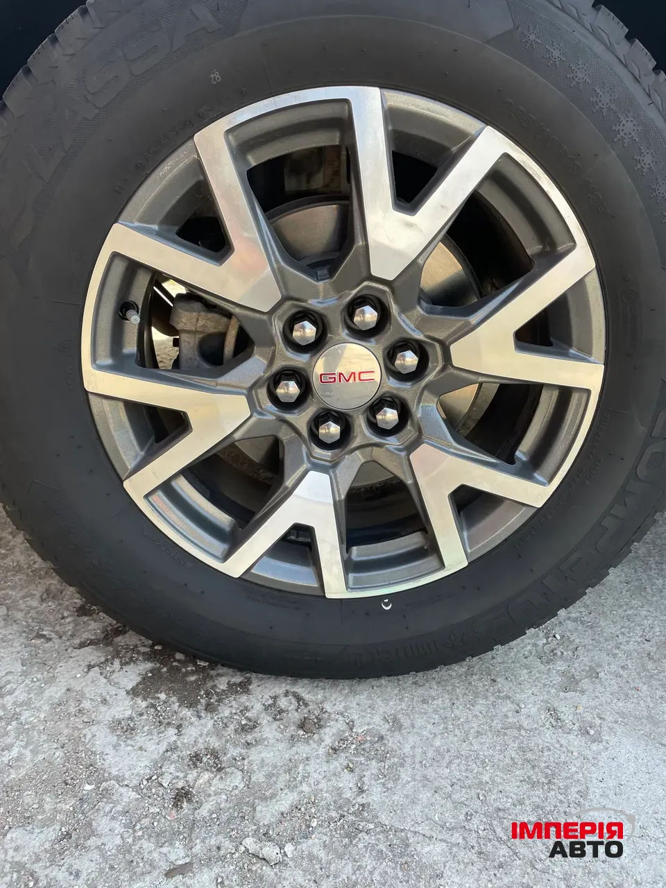 GMC Acadia - фото 9