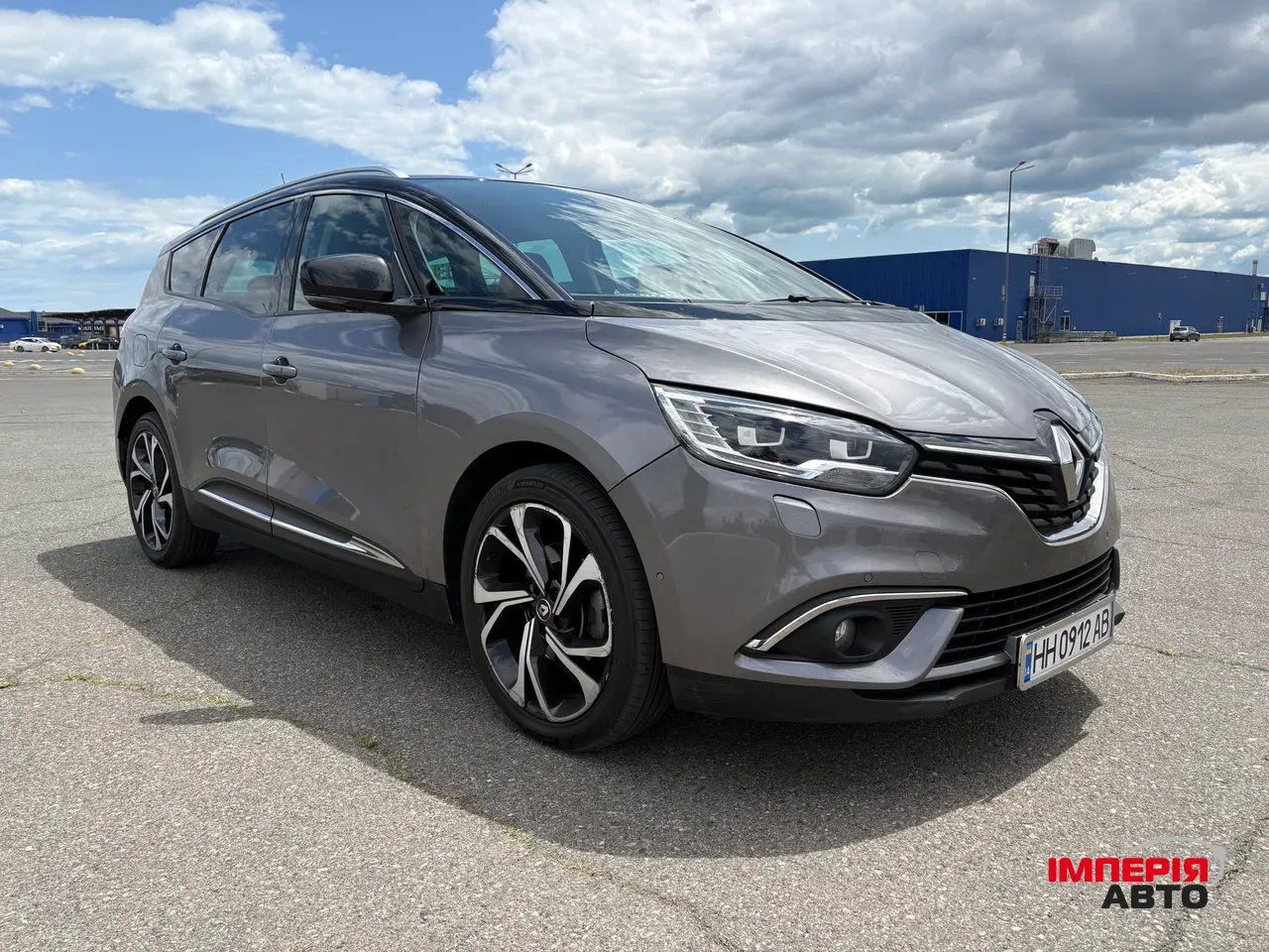 Renault Scenic - фото 5