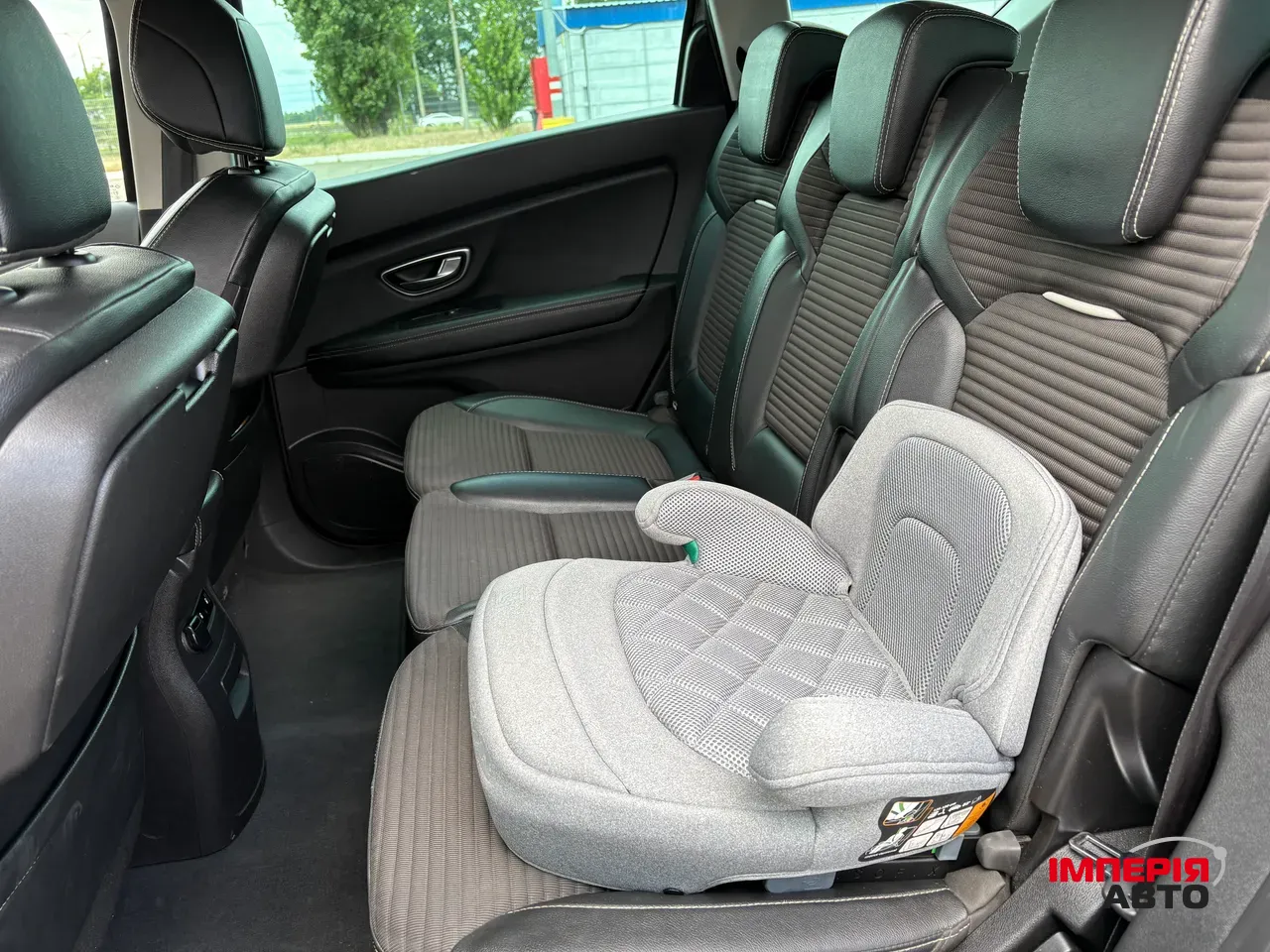 Renault Scenic - фото 19