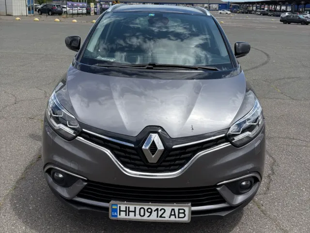 Renault Scenic - фото 2