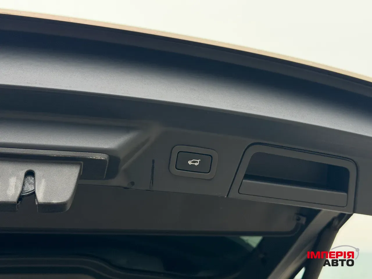 Land Rover Range Rover Velar - фото 15