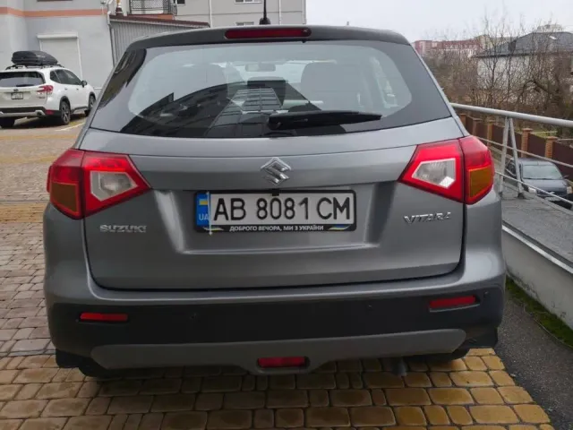 Suzuki Vitara - фото 3