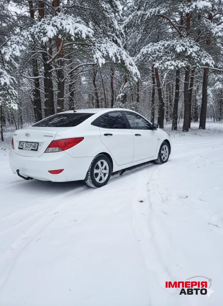 Hyundai Accent - фото 6