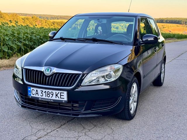 Skoda Fabia - фото 4