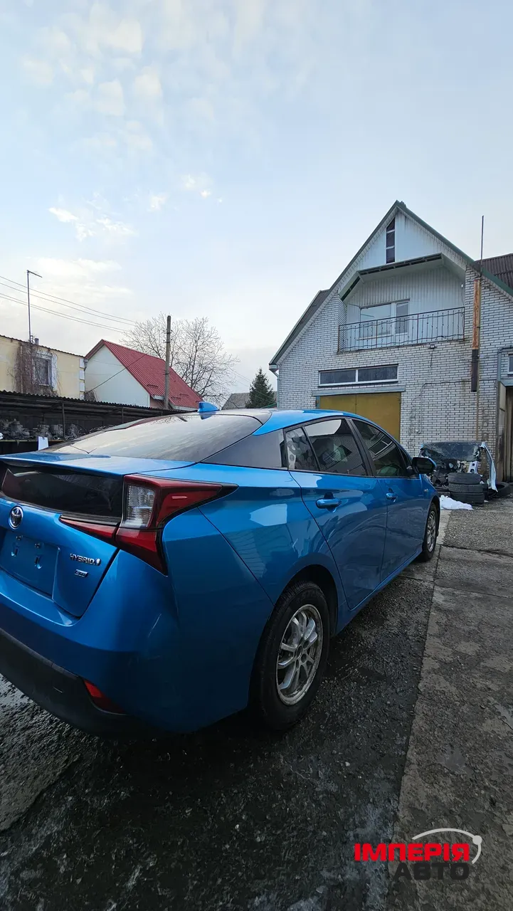 Toyota Prius - фото 4
