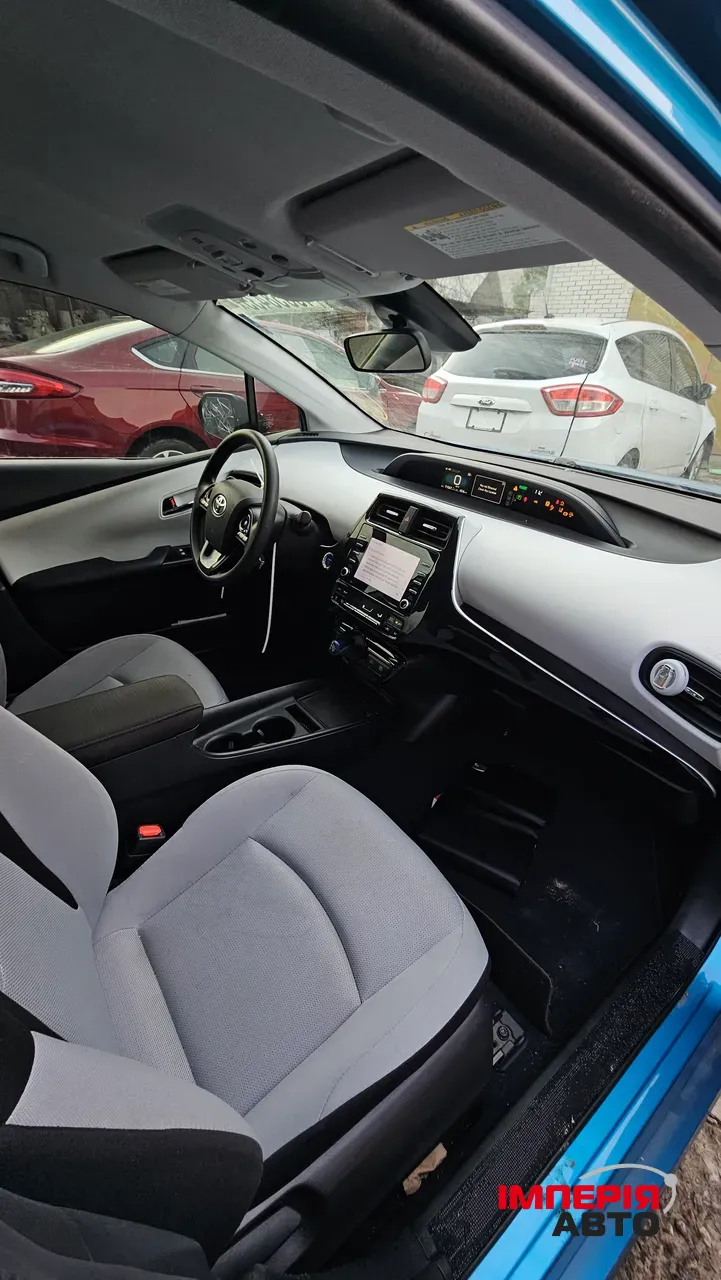 Toyota Prius - фото 6