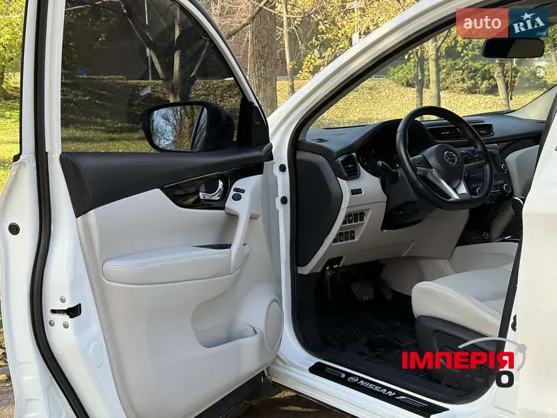 Nissan Rogue Sport - фото 7