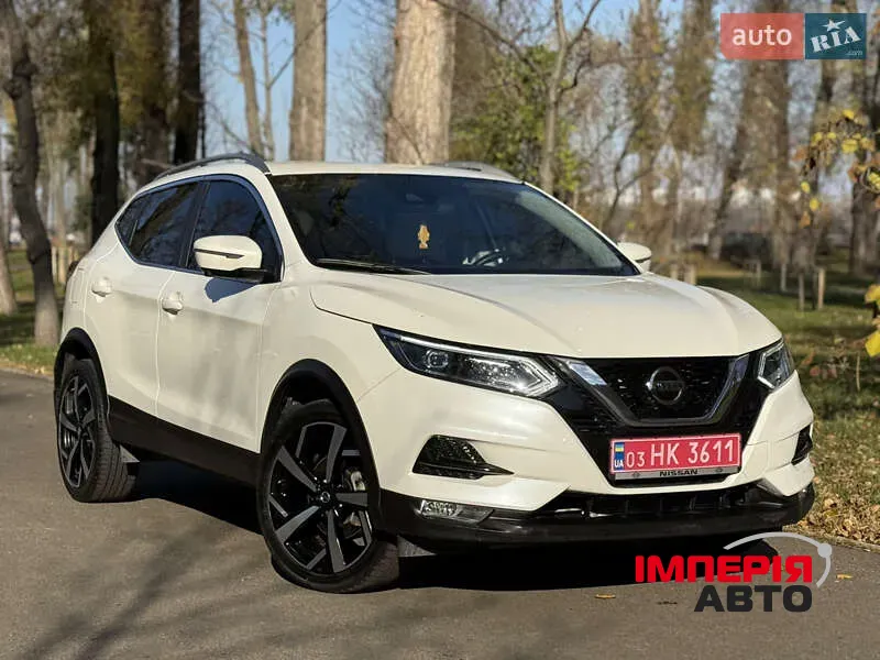 Nissan Rogue Sport - фото 2