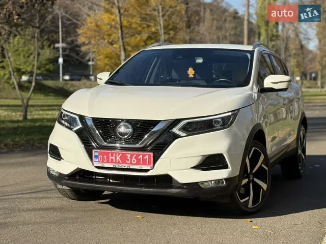 Nissan Rogue Sport - фото 1
