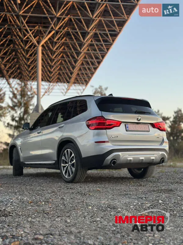 BMW X3 - фото 6