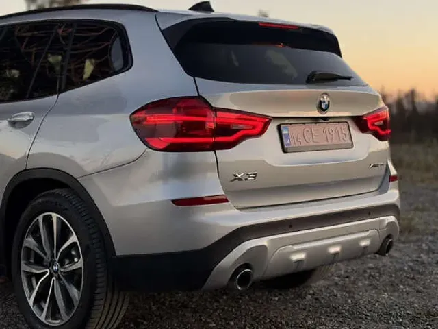 BMW X3 - фото 5