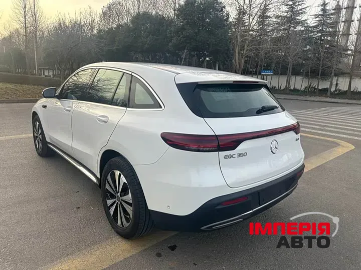 Mercedes-Benz EQC - фото 3
