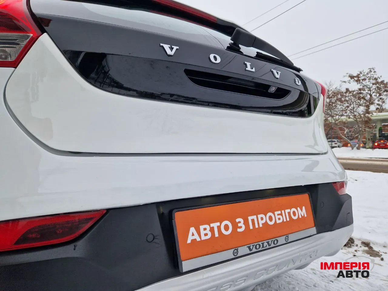 Volvo V40 Cross Country - фото 22