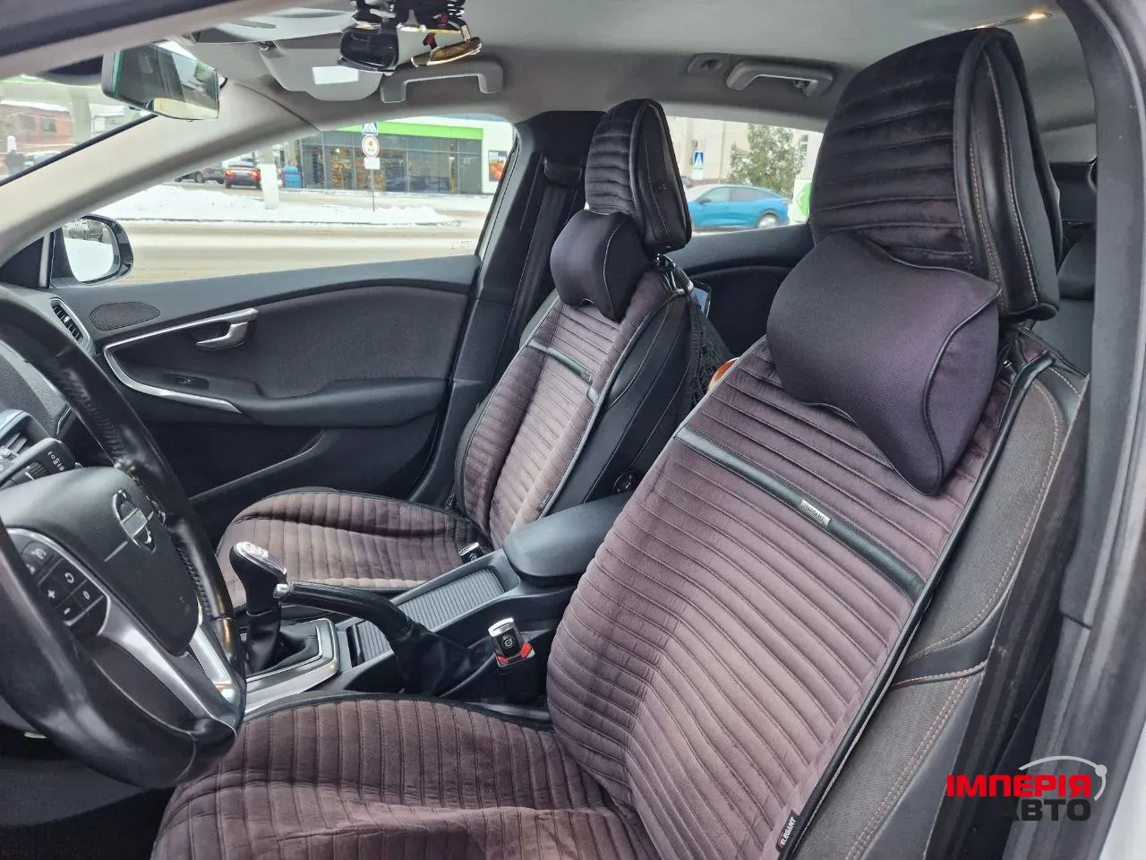 Volvo V40 Cross Country - фото 18