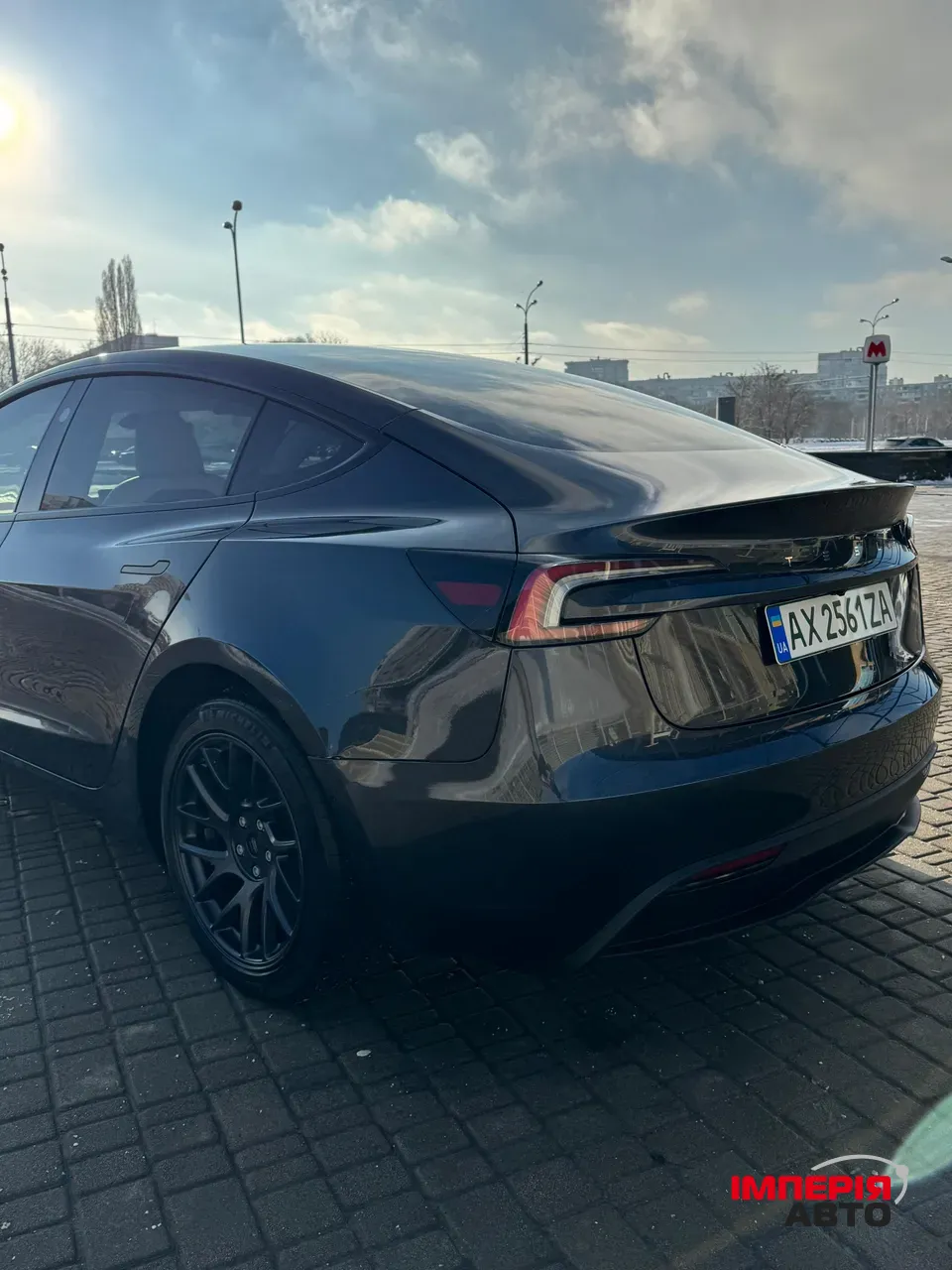 Tesla Model 3 - фото 7