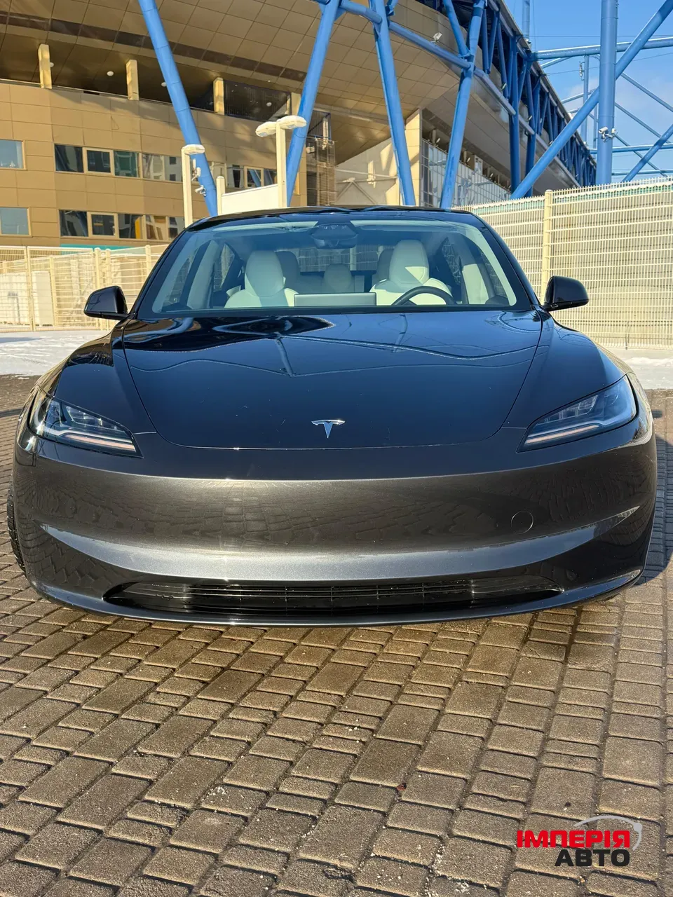 Tesla Model 3 - фото 8