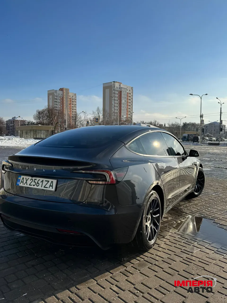 Tesla Model 3 - фото 6