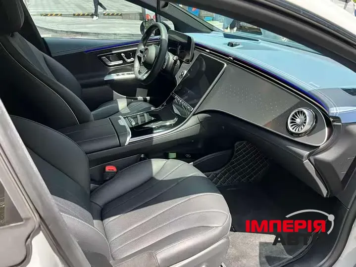 Mercedes-Benz EQE - фото 5