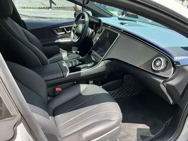 Mercedes-Benz EQE - фото 5