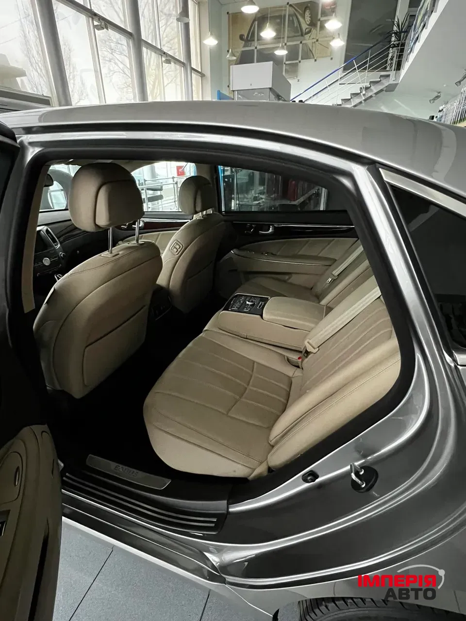 Hyundai Equus - фото 4