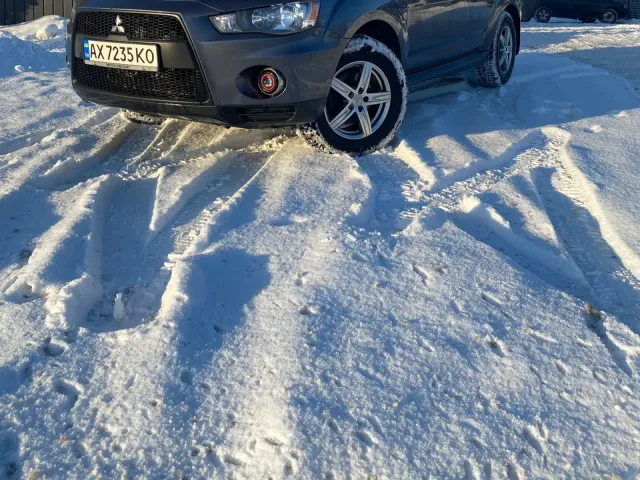 Mitsubishi Outlander 2011, Харків, $11 500 - зображення 1