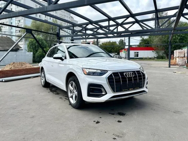 Audi Q5 - фото 3