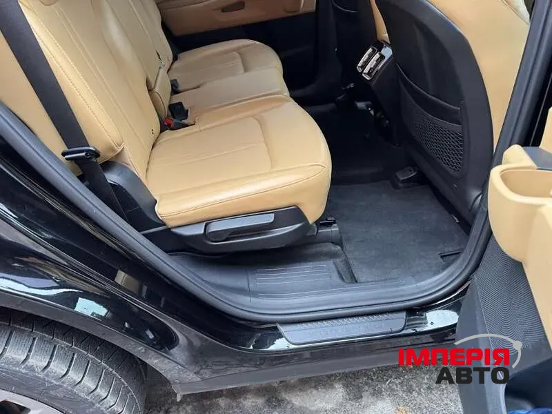 Kia Sorento - фото 4