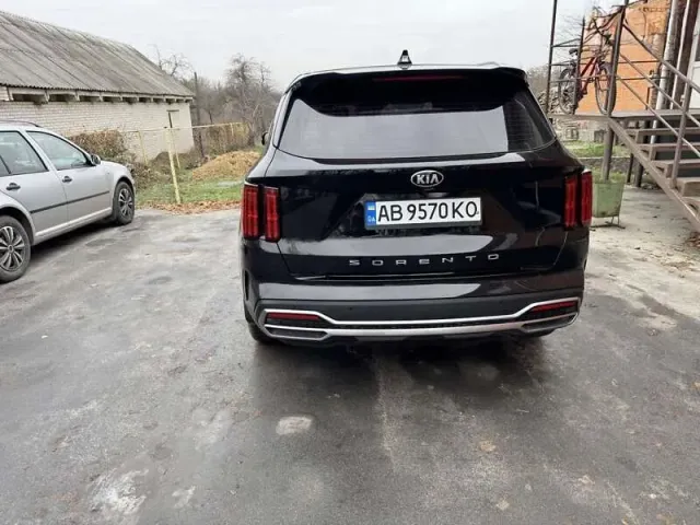 Kia Sorento - фото 2