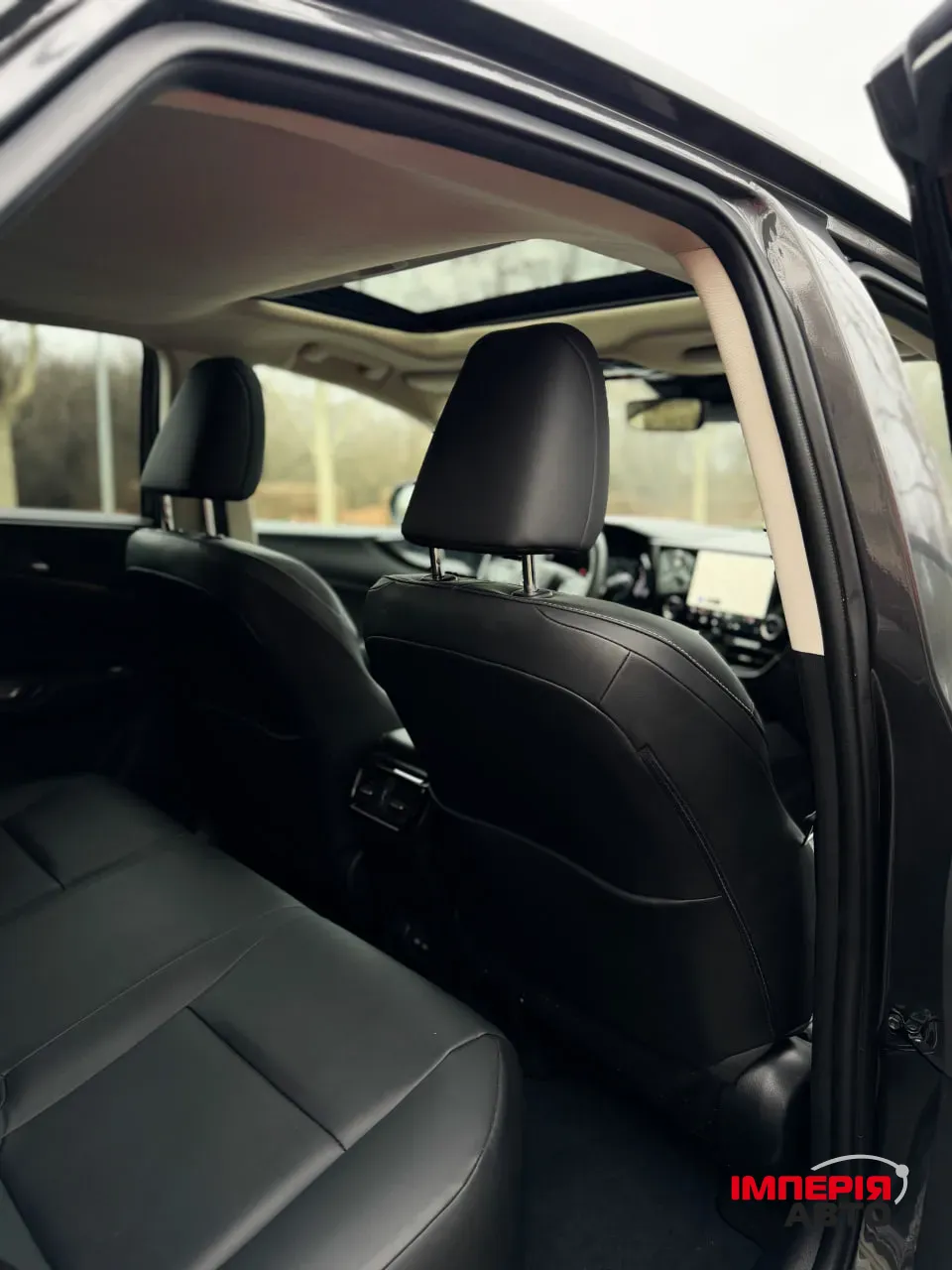 Lexus NX - фото 14