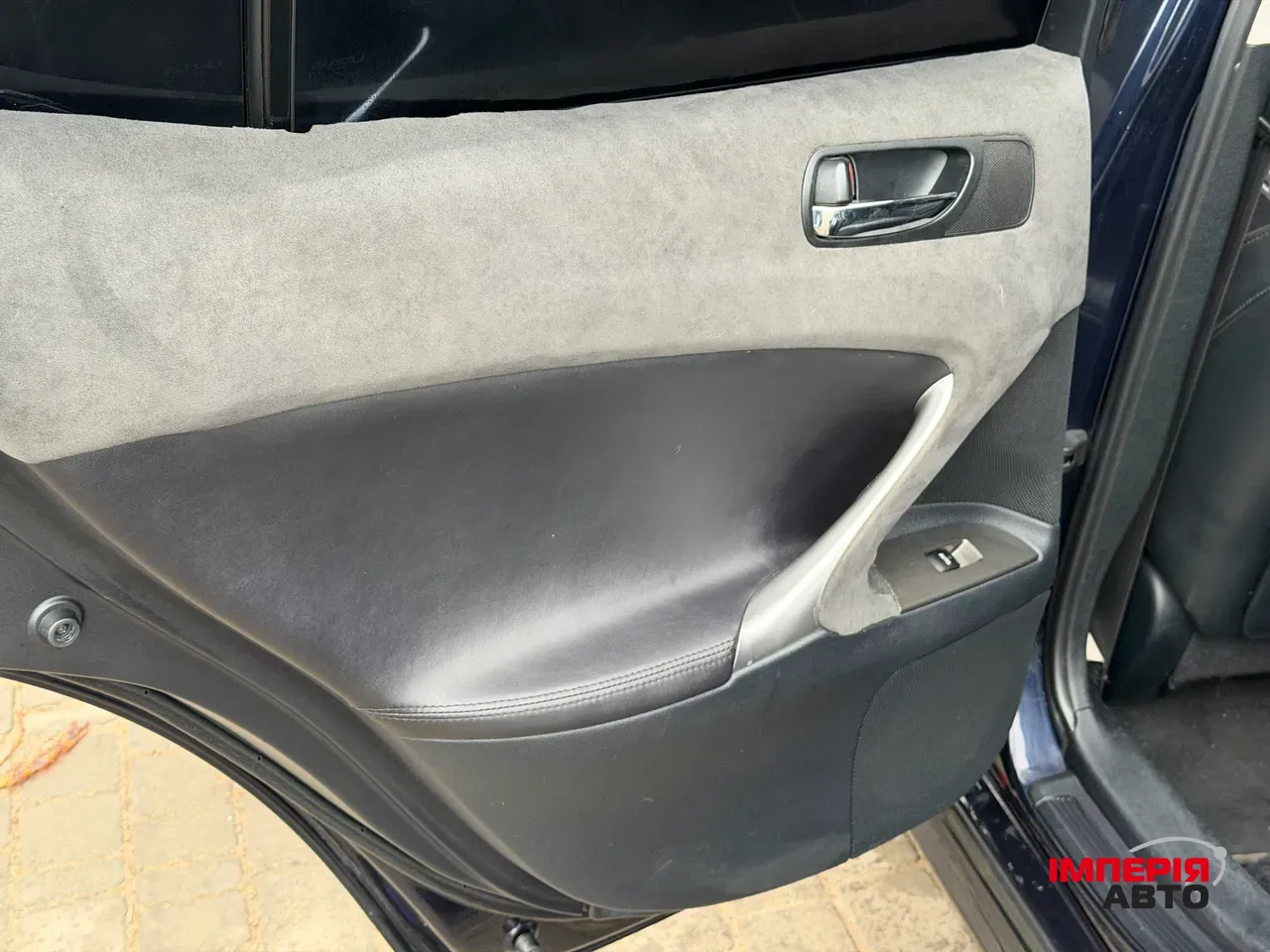 Lexus IS - фото 20