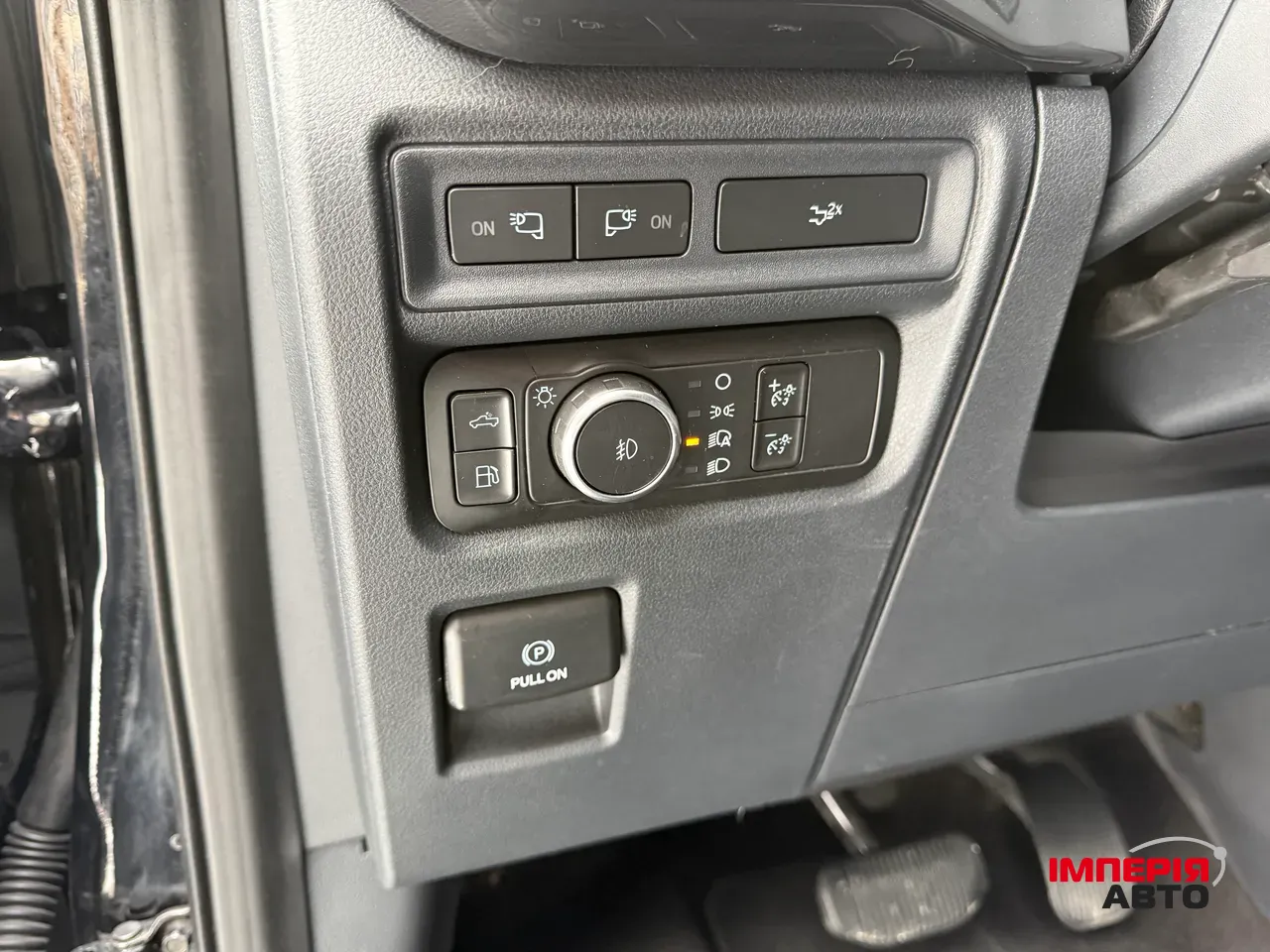 Ford F-150 - фото 23