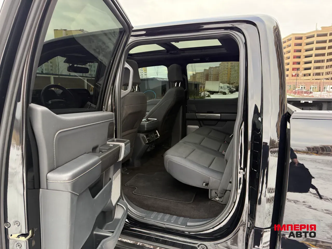 Ford F-150 - фото 11