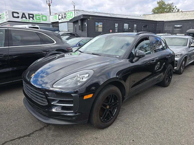 Porsche Macan - фото 1